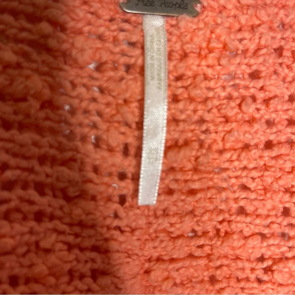 Free People Coral Songbird Deep V-Neck Knit Sweater Size XS - Picture 3 of 6